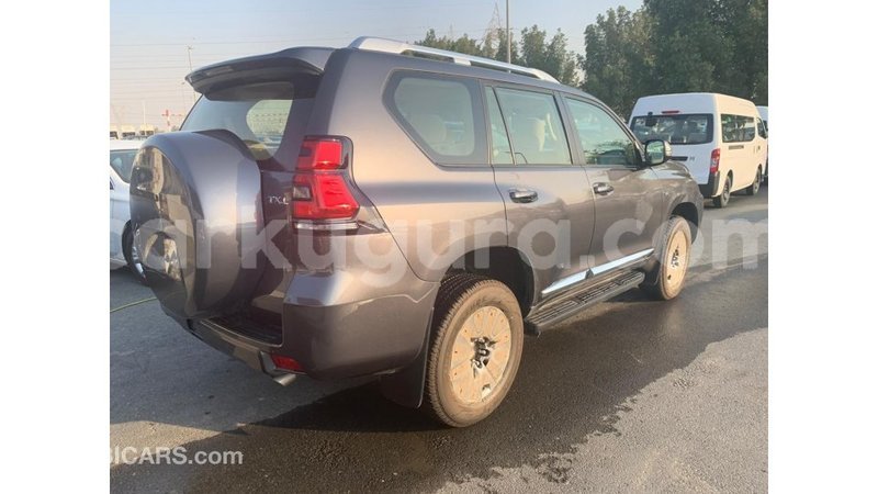 Big with watermark toyota prado bujumbura import dubai 3333