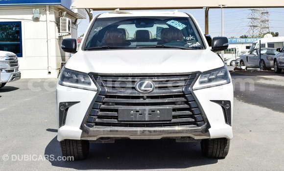 Nunua Imported Lexus LX Nyeupe Gari ndani ya Import - Dubai nchini Bujumbura Nunua Imported Lexus LX Nyeupe Gari ndani ya Import - Dubai nchini Bujumbura