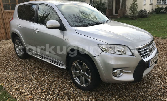 Buy Used Toyota RAV4 Beige Car in Bujumbura in Bujumbura Buy Used Toyota RAV4 Beige Car in Bujumbura in Bujumbura