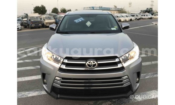 Nunua Imported Toyota Highlander Nyingine Gari ndani ya Import - Dubai nchini Bujumbura Nunua Imported Toyota Highlander Nyingine Gari ndani ya Import - Dubai nchini Bujumbura