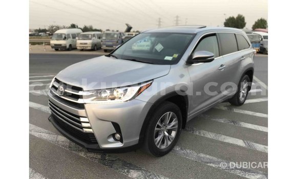 Nunua Imported Toyota Highlander Nyingine Gari ndani ya Import - Dubai nchini Bujumbura Nunua Imported Toyota Highlander Nyingine Gari ndani ya Import - Dubai nchini Bujumbura