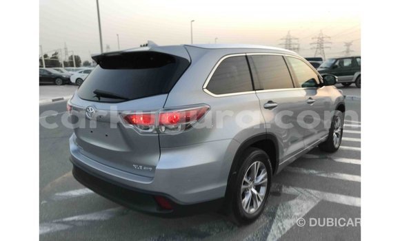 Nunua Imported Toyota Highlander Nyingine Gari ndani ya Import - Dubai nchini Bujumbura Nunua Imported Toyota Highlander Nyingine Gari ndani ya Import - Dubai nchini Bujumbura