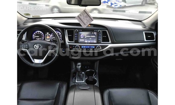 Nunua Imported Toyota Highlander Nyingine Gari ndani ya Import - Dubai nchini Bujumbura Nunua Imported Toyota Highlander Nyingine Gari ndani ya Import - Dubai nchini Bujumbura