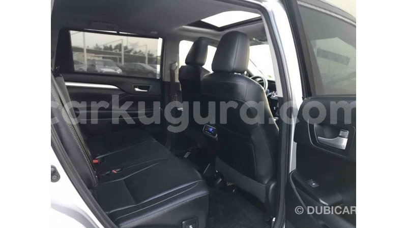 Big with watermark toyota highlander bujumbura import dubai 3349