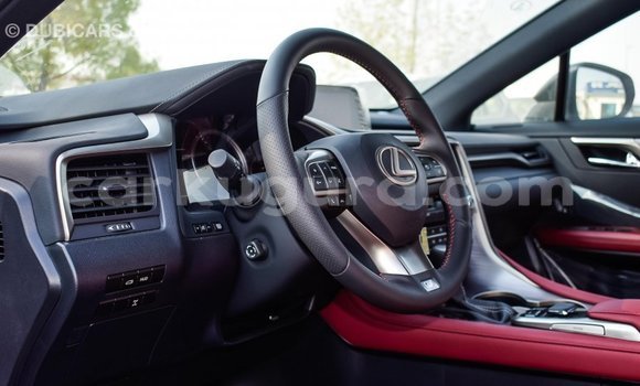 Acheter Import Voiture Lexus RX 300 Blanc à Import - Dubai, Bujumbura Acheter Import Voiture Lexus RX 300 Blanc à Import - Dubai, Bujumbura