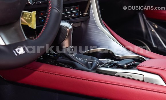 Acheter Import Voiture Lexus RX 300 Blanc à Import - Dubai, Bujumbura Acheter Import Voiture Lexus RX 300 Blanc à Import - Dubai, Bujumbura