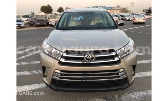 Nunua Imported Toyota Highlander Nyingine Gari ndani ya Import - Dubai nchini Bujumbura Nunua Imported Toyota Highlander Nyingine Gari ndani ya Import - Dubai nchini Bujumbura