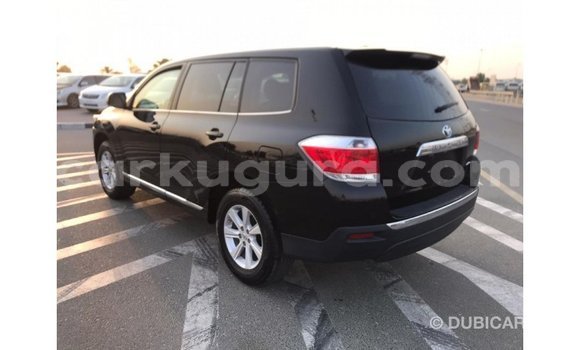Acheter Import Voiture Toyota Highlander Noir à Import - Dubai, Bujumbura Acheter Import Voiture Toyota Highlander Noir à Import - Dubai, Bujumbura