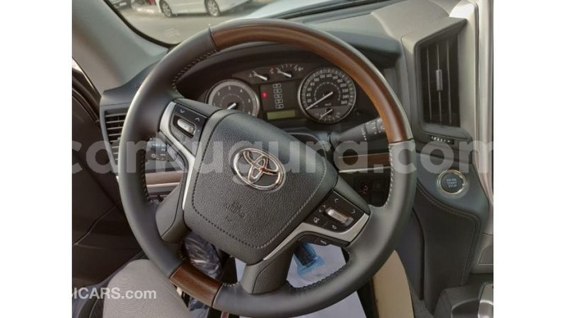 Big with watermark toyota land cruiser bujumbura import dubai 3360