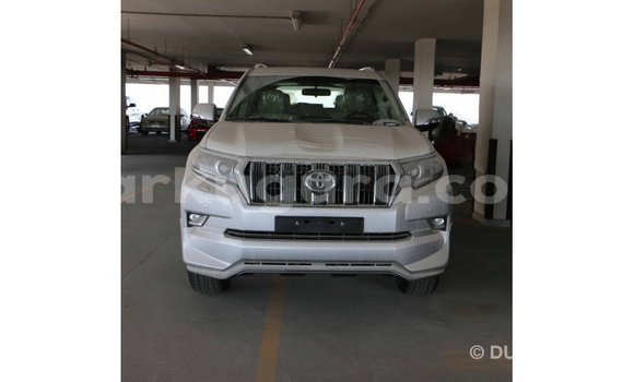 Acheter Import Voiture Toyota Prado Autre à Import - Dubai, Bujumbura Acheter Import Voiture Toyota Prado Autre à Import - Dubai, Bujumbura