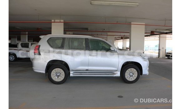 Acheter Import Voiture Toyota Prado Autre à Import - Dubai, Bujumbura Acheter Import Voiture Toyota Prado Autre à Import - Dubai, Bujumbura