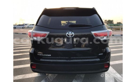 Acheter Import Voiture Toyota Highlander Noir à Import - Dubai, Bujumbura Acheter Import Voiture Toyota Highlander Noir à Import - Dubai, Bujumbura