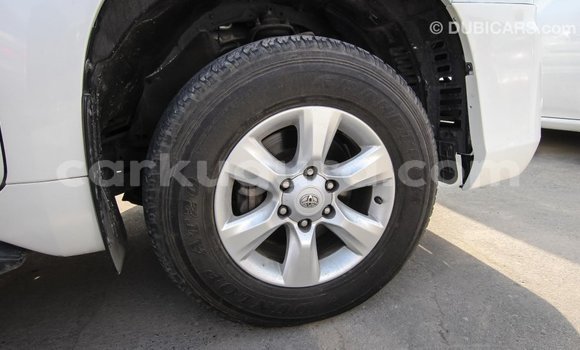 Nunua Imported Toyota Prado Nyeupe Gari ndani ya Import - Dubai nchini Bujumbura Nunua Imported Toyota Prado Nyeupe Gari ndani ya Import - Dubai nchini Bujumbura