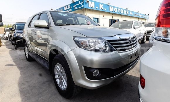 Buy Import Toyota Fortuner Other Car in Import - Dubai in Bujumbura Buy Import Toyota Fortuner Other Car in Import - Dubai in Bujumbura