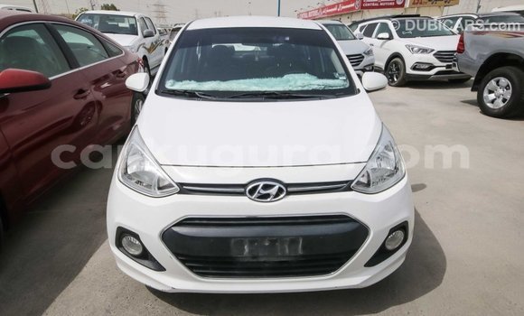 Acheter Import Voiture Hyundai i10 Blanc à Import - Dubai, Bujumbura Acheter Import Voiture Hyundai i10 Blanc à Import - Dubai, Bujumbura