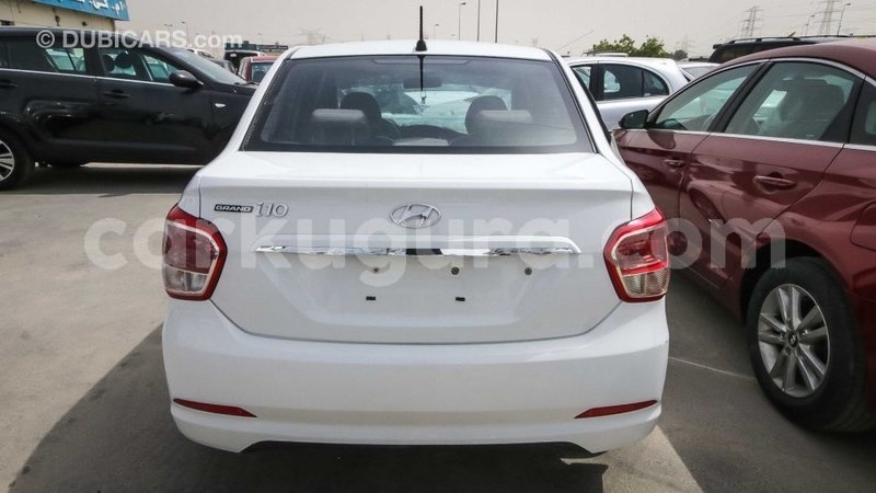 Big with watermark hyundai i10 bujumbura import dubai 3395