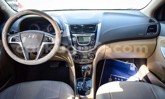 Nunua Imported Hyundai Accent Brown Gari ndani ya Import - Dubai nchini Bujumbura Nunua Imported Hyundai Accent Brown Gari ndani ya Import - Dubai nchini Bujumbura