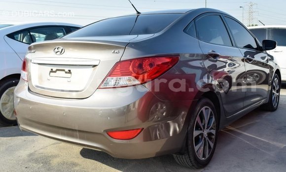Nunua Imported Hyundai Accent Brown Gari ndani ya Import - Dubai nchini Bujumbura Nunua Imported Hyundai Accent Brown Gari ndani ya Import - Dubai nchini Bujumbura