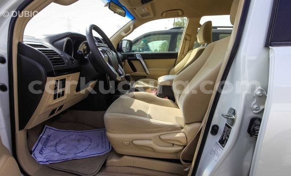 Nunua Imported Toyota Prado Nyeupe Gari ndani ya Import - Dubai nchini Bujumbura Nunua Imported Toyota Prado Nyeupe Gari ndani ya Import - Dubai nchini Bujumbura