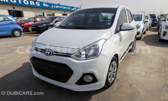 Acheter Import Voiture Hyundai i10 Blanc à Import - Dubai, Bujumbura Acheter Import Voiture Hyundai i10 Blanc à Import - Dubai, Bujumbura