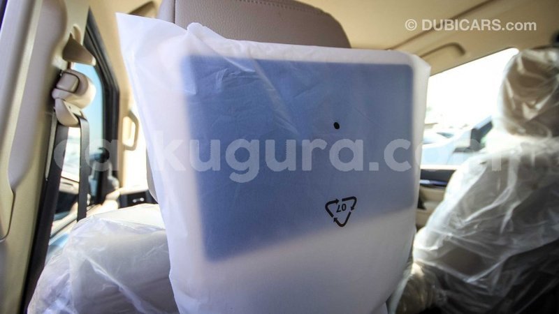 Big with watermark mitsubishi pajero bujumbura import dubai 3412