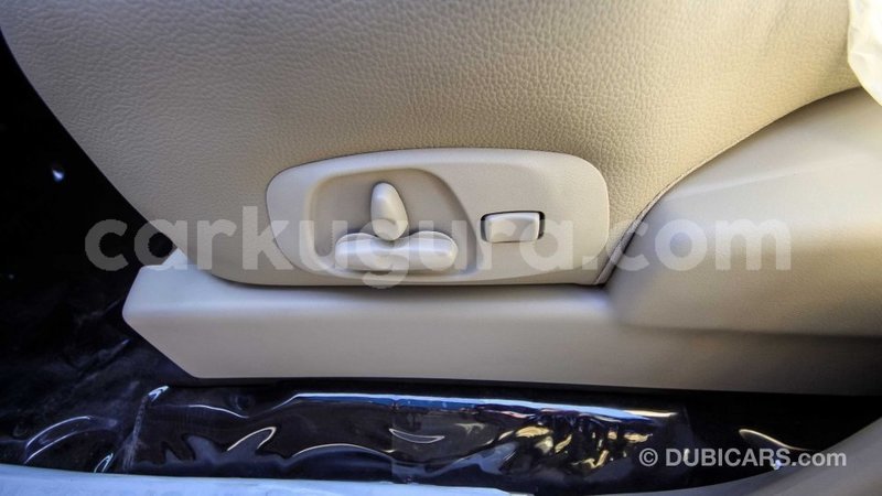 Big with watermark mitsubishi pajero bujumbura import dubai 3412