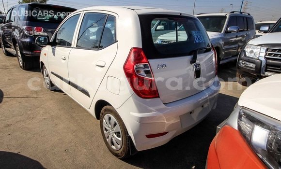 Nunua Imported Hyundai i10 Nyeupe Gari ndani ya Import - Dubai nchini Bujumbura Nunua Imported Hyundai i10 Nyeupe Gari ndani ya Import - Dubai nchini Bujumbura