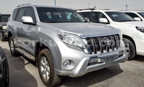 Nunua Imported Toyota Prado Nyingine Gari ndani ya Import - Dubai nchini Bujumbura Nunua Imported Toyota Prado Nyingine Gari ndani ya Import - Dubai nchini Bujumbura