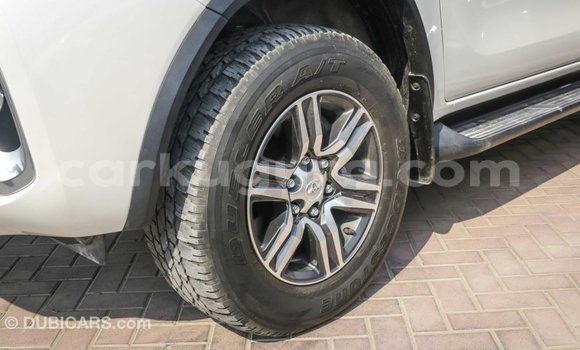 Buy Import Toyota Fortuner White Car in Import - Dubai in Bujumbura Buy Import Toyota Fortuner White Car in Import - Dubai in Bujumbura