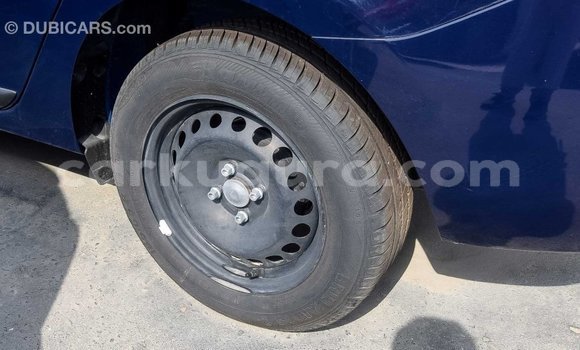 Nunua Imported Renault Symbol Bluu Gari ndani ya Import - Dubai nchini Bujumbura Nunua Imported Renault Symbol Bluu Gari ndani ya Import - Dubai nchini Bujumbura