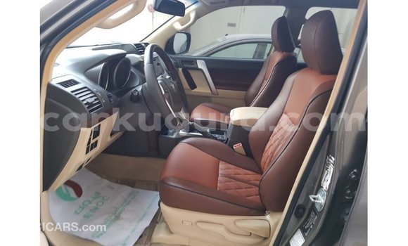 Nunua Imported Toyota Prado Brown Gari ndani ya Import - Dubai nchini Bujumbura Nunua Imported Toyota Prado Brown Gari ndani ya Import - Dubai nchini Bujumbura