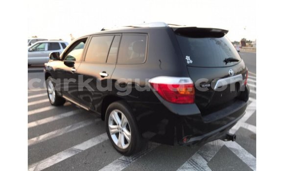 Nunua Imported Toyota Highlander Nyeusi Gari ndani ya Import - Dubai nchini Bujumbura Nunua Imported Toyota Highlander Nyeusi Gari ndani ya Import - Dubai nchini Bujumbura