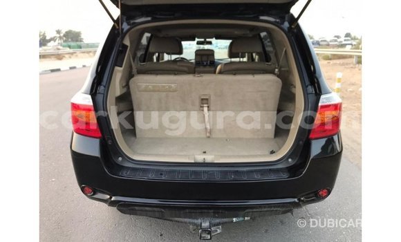 Nunua Imported Toyota Highlander Nyeusi Gari ndani ya Import - Dubai nchini Bujumbura Nunua Imported Toyota Highlander Nyeusi Gari ndani ya Import - Dubai nchini Bujumbura