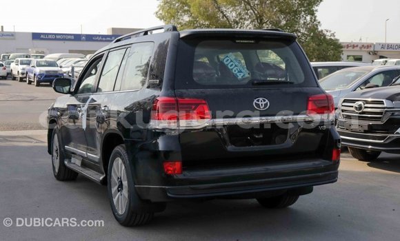 Nunua Imported Toyota Land Cruiser Nyeusi Gari ndani ya Import - Dubai nchini Bujumbura Nunua Imported Toyota Land Cruiser Nyeusi Gari ndani ya Import - Dubai nchini Bujumbura
