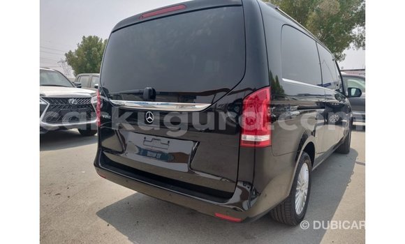 Nunua Imported Mercedes-Benz 250 Nyeusi Gari ndani ya Import - Dubai nchini Bujumbura Nunua Imported Mercedes-Benz 250 Nyeusi Gari ndani ya Import - Dubai nchini Bujumbura