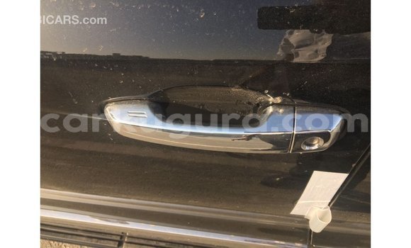 Acheter Import Voiture Toyota Land Cruiser Noir à Import - Dubai, Bujumbura Acheter Import Voiture Toyota Land Cruiser Noir à Import - Dubai, Bujumbura