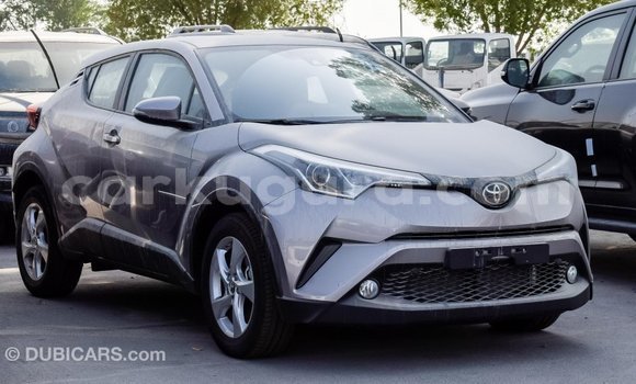 Acheter Import Voiture Toyota C-HR Autre à Import - Dubai, Bujumbura Acheter Import Voiture Toyota C-HR Autre à Import - Dubai, Bujumbura