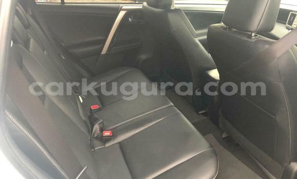 Buy Used Toyota RAV4 White Car in Bujumbura in Bujumbura Buy Used Toyota RAV4 White Car in Bujumbura in Bujumbura