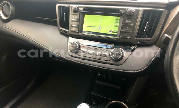 Buy Used Toyota RAV4 White Car in Bujumbura in Bujumbura Buy Used Toyota RAV4 White Car in Bujumbura in Bujumbura