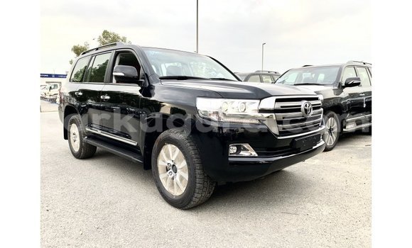 Nunua Imported Toyota Land Cruiser Nyeusi Gari ndani ya Import - Dubai nchini Bujumbura Nunua Imported Toyota Land Cruiser Nyeusi Gari ndani ya Import - Dubai nchini Bujumbura