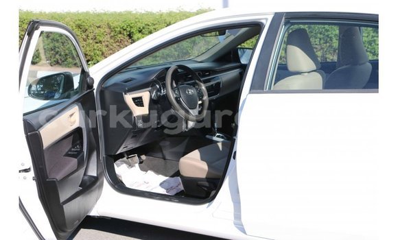 Nunua Imported Toyota Corolla Nyeupe Gari ndani ya Import - Dubai nchini Bujumbura Nunua Imported Toyota Corolla Nyeupe Gari ndani ya Import - Dubai nchini Bujumbura