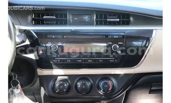 Nunua Imported Toyota Corolla Nyeupe Gari ndani ya Import - Dubai nchini Bujumbura Nunua Imported Toyota Corolla Nyeupe Gari ndani ya Import - Dubai nchini Bujumbura