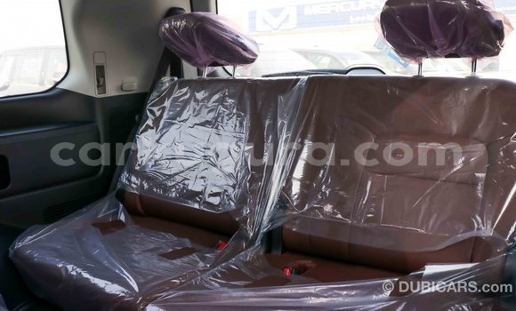 Nunua Imported Toyota Land Cruiser Nyeusi Gari ndani ya Import - Dubai nchini Bujumbura Nunua Imported Toyota Land Cruiser Nyeusi Gari ndani ya Import - Dubai nchini Bujumbura