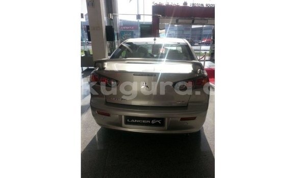 Acheter Import Voiture Mitsubishi L200 Autre à Import - Dubai, Bujumbura Acheter Import Voiture Mitsubishi L200 Autre à Import - Dubai, Bujumbura