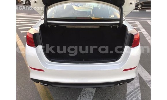 Acheter Import Voiture Kia Optima Blanc à Import - Dubai, Bujumbura Acheter Import Voiture Kia Optima Blanc à Import - Dubai, Bujumbura