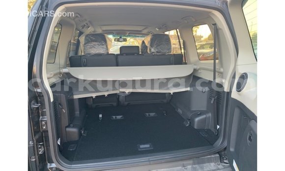 Nunua Imported Mitsubishi Pajero Nyeusi Gari ndani ya Import - Dubai nchini Bujumbura Nunua Imported Mitsubishi Pajero Nyeusi Gari ndani ya Import - Dubai nchini Bujumbura