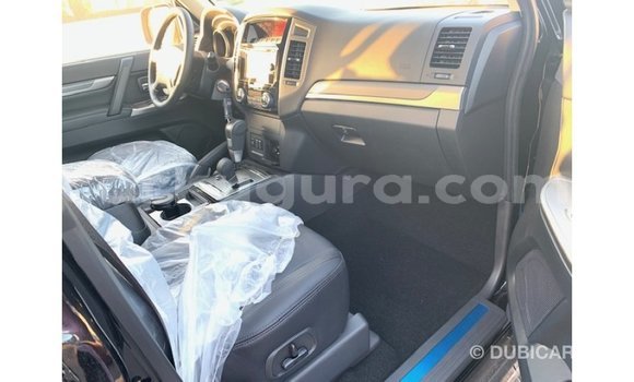 Nunua Imported Mitsubishi Pajero Nyeusi Gari ndani ya Import - Dubai nchini Bujumbura Nunua Imported Mitsubishi Pajero Nyeusi Gari ndani ya Import - Dubai nchini Bujumbura