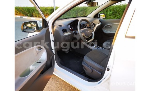 Acheter Import Voiture Kia Picanto Blanc à Import - Dubai, Bujumbura Acheter Import Voiture Kia Picanto Blanc à Import - Dubai, Bujumbura