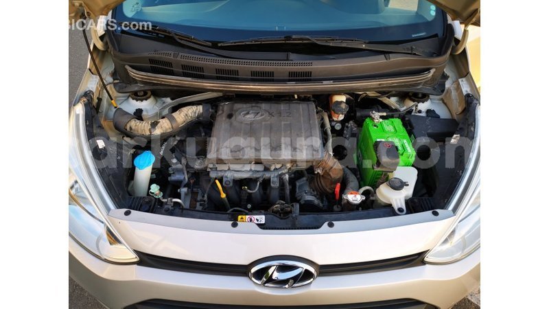 Big with watermark hyundai i10 bujumbura import dubai 3492