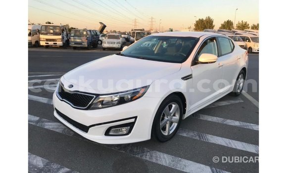 Acheter Import Voiture Kia Optima Blanc à Import - Dubai, Bujumbura Acheter Import Voiture Kia Optima Blanc à Import - Dubai, Bujumbura